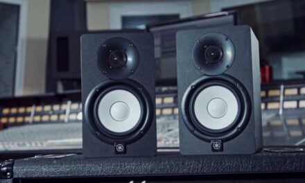 Yamaha HS5 Studio Monitors