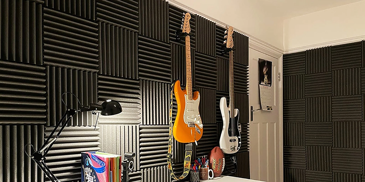 Sådan forbedrer du akustikken i dit hjemmestudie