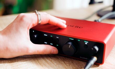 Focusrite Scarlett 2i2