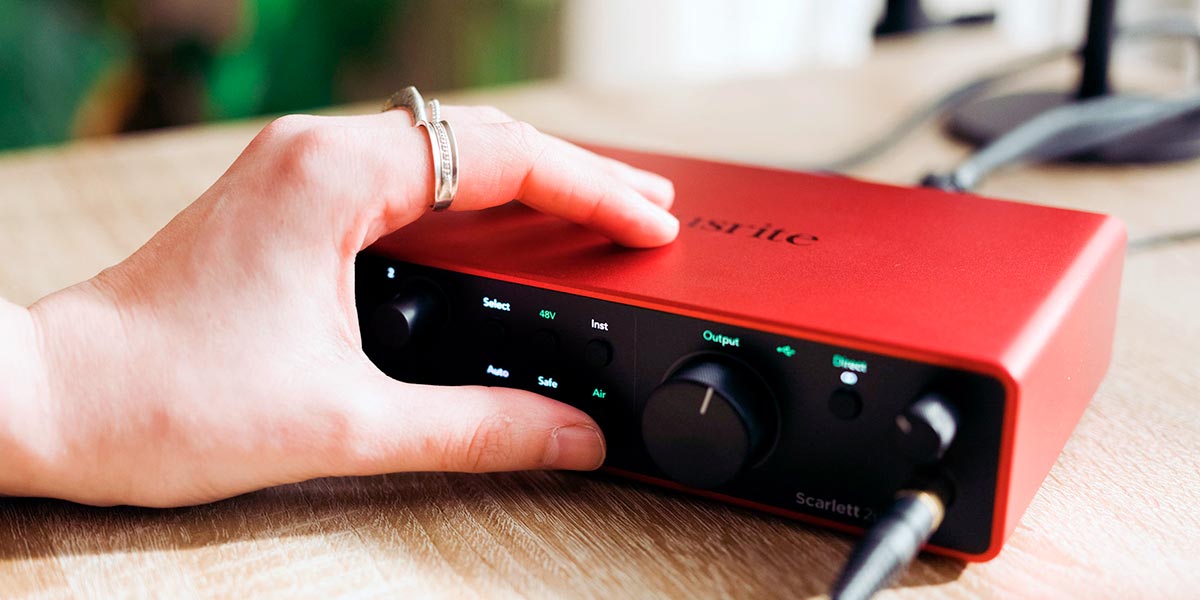 Focusrite Scarlett 2i2
